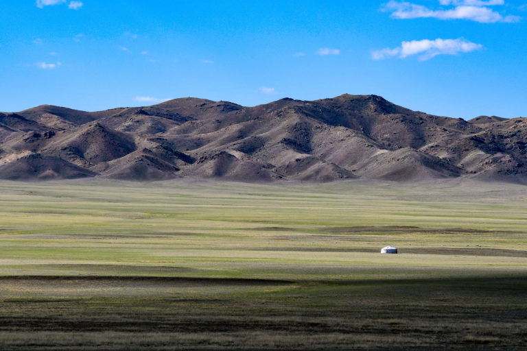 photo illustration mongolie yourte